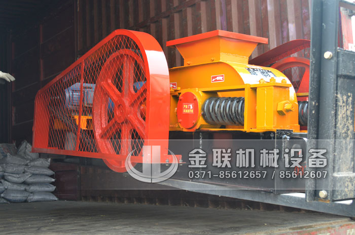 對輥機廠家_河南小型對輥機哪家好,哪個廠家好